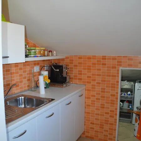 Apartment Mansarda Lione